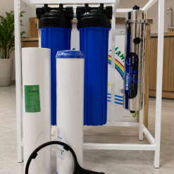 BỘ 2 CÔC LỌC THÔ BÉO + UF 2000L ( Khung Sơn Tĩnh Điện)
